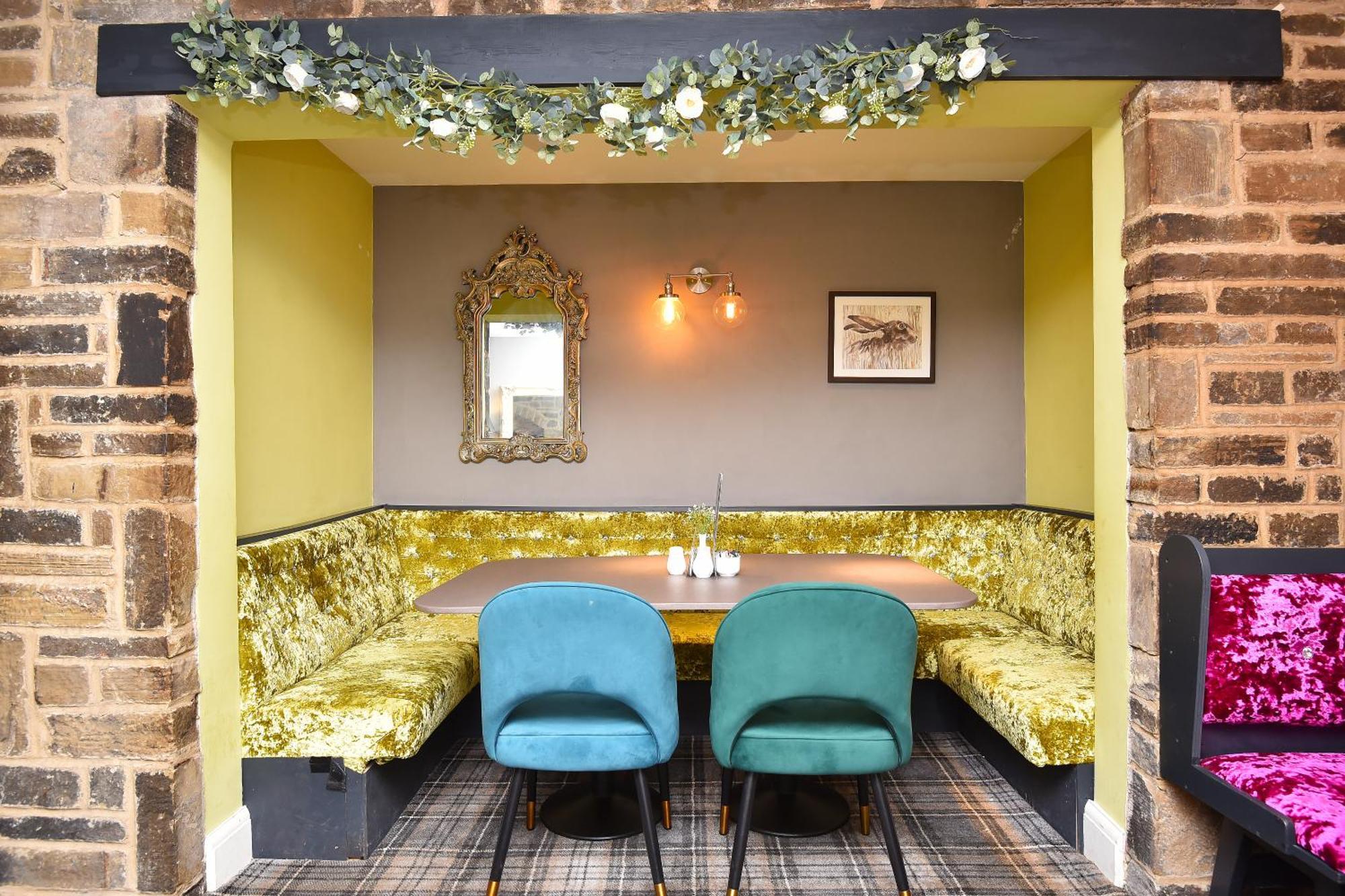 Chequers Inn Harrogate Bagian luar foto