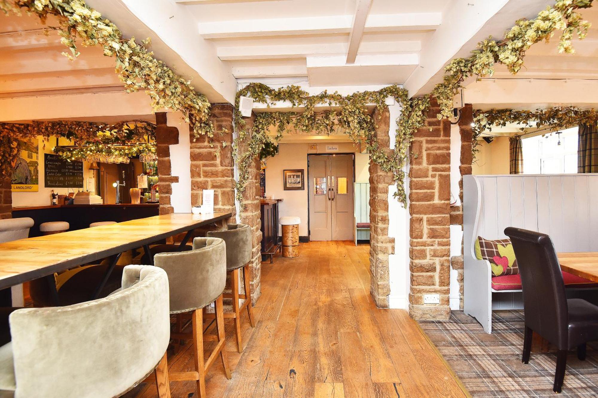 Chequers Inn Harrogate Bagian luar foto