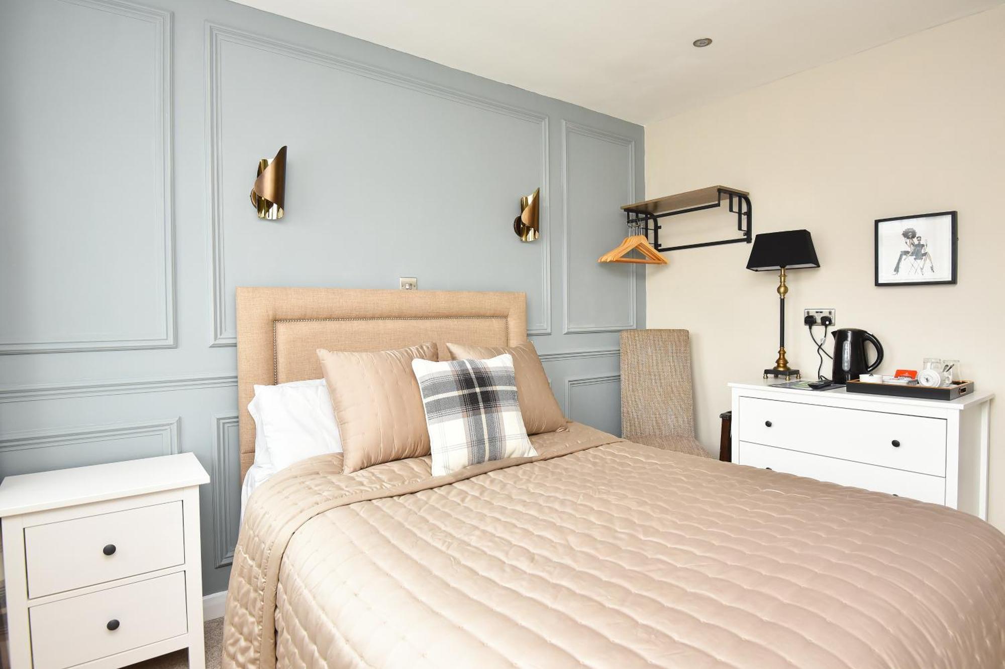 Chequers Inn Harrogate Bagian luar foto