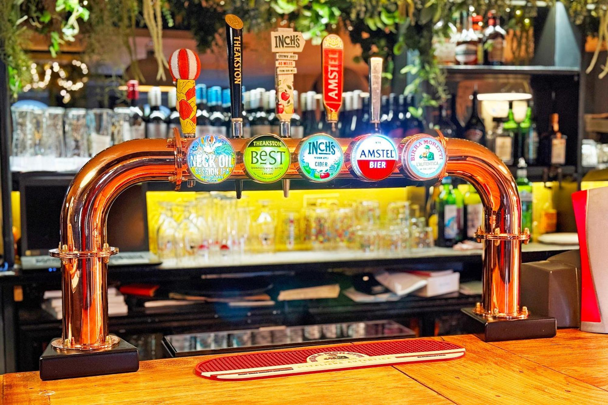 Chequers Inn Harrogate Bagian luar foto